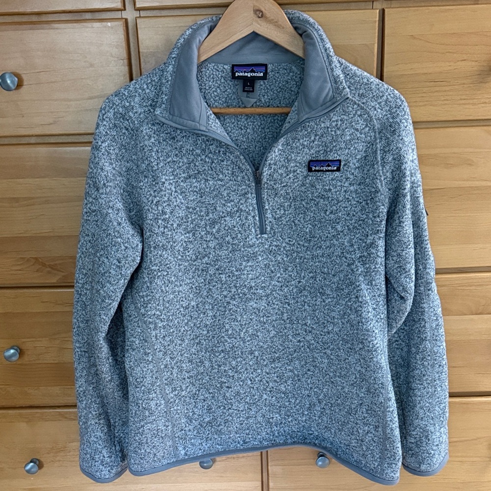 Patagonia Heather Gray Quarter-Zip Fleece